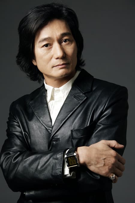 【连晋】的肖像照
